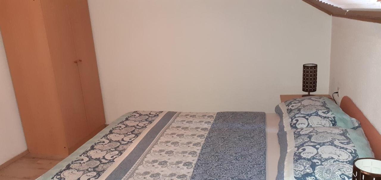 Guesthouse Blazenka Hodak เซลิสเต เดรซิสโก ภายนอก รูปภาพ